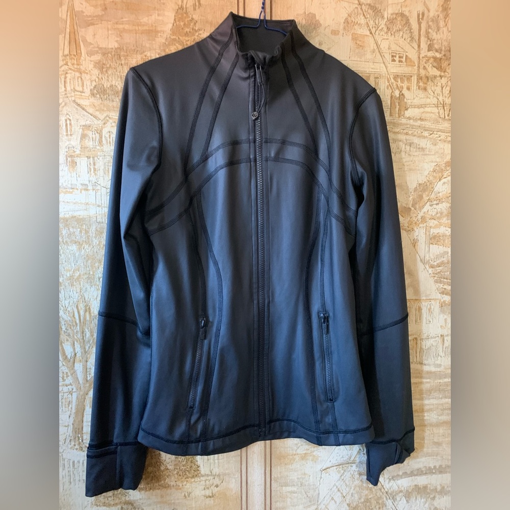 ❌S O L D❌🦄LULULEMON🦄 | Define Jacket *Shine* •Size 6 - Picture 3 of 11